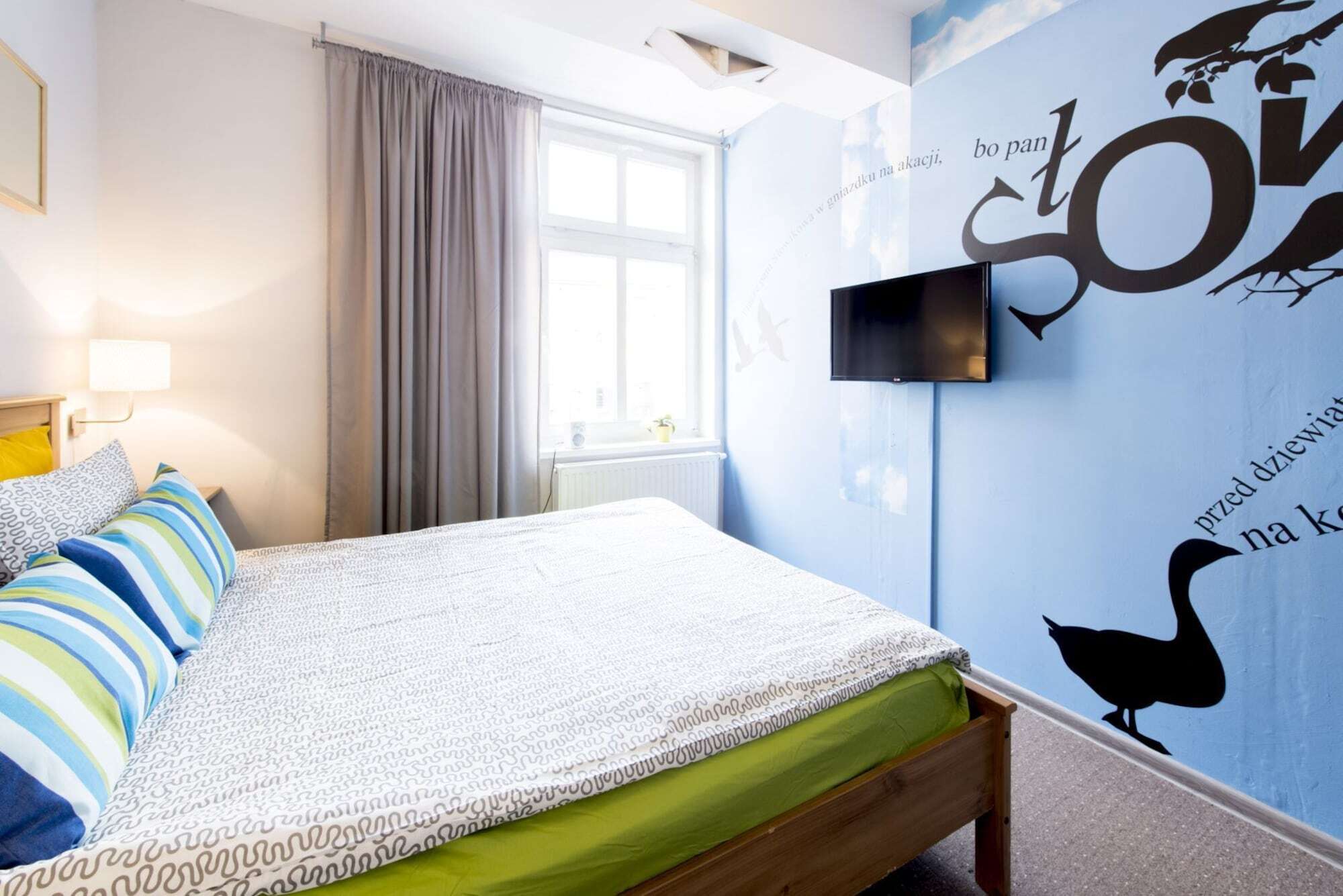 Apollo 56 Hostel Познан Екстериор снимка